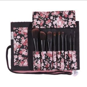 Floral travel Brush Set